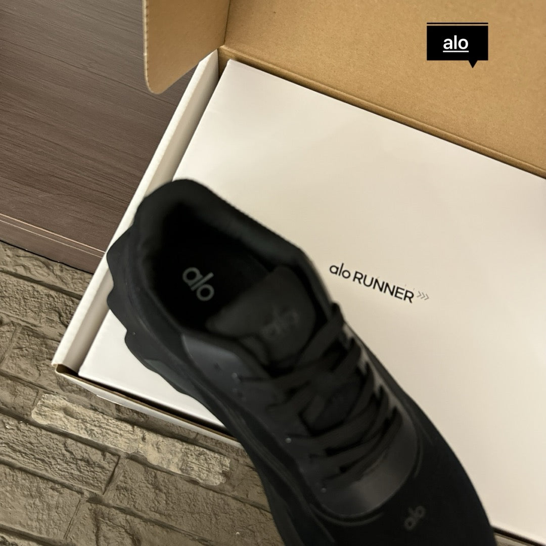 Alo yoga runner | Black
