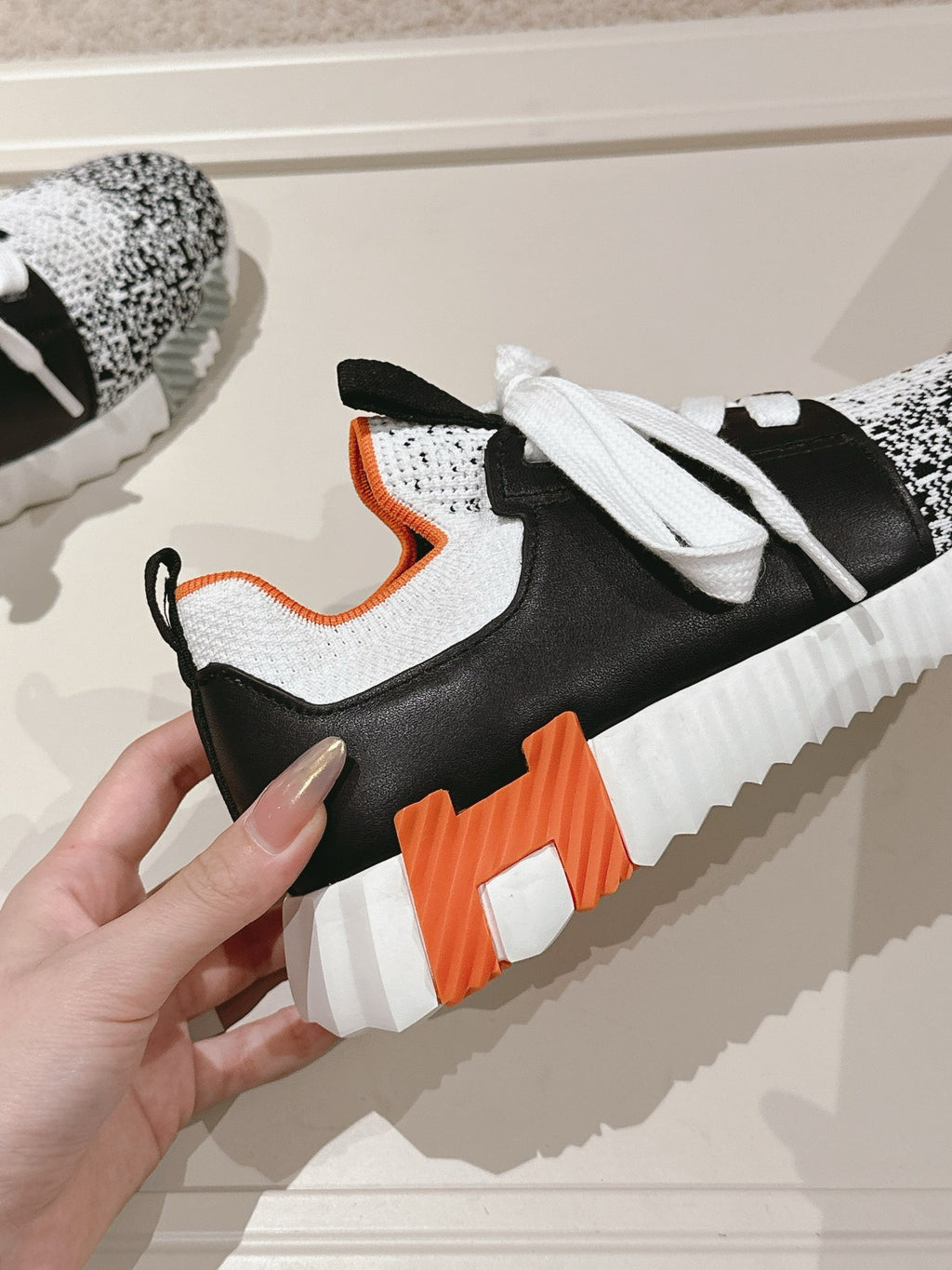 Hermès Depart Slip-On Sneaker - Noir/Blanc