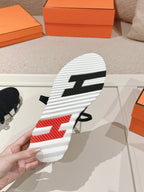 Hermès Depart Slip-On Sneaker - Noir