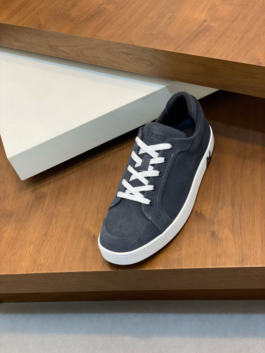 Hermès Kiddy Lace-Up Sneakers - Grey