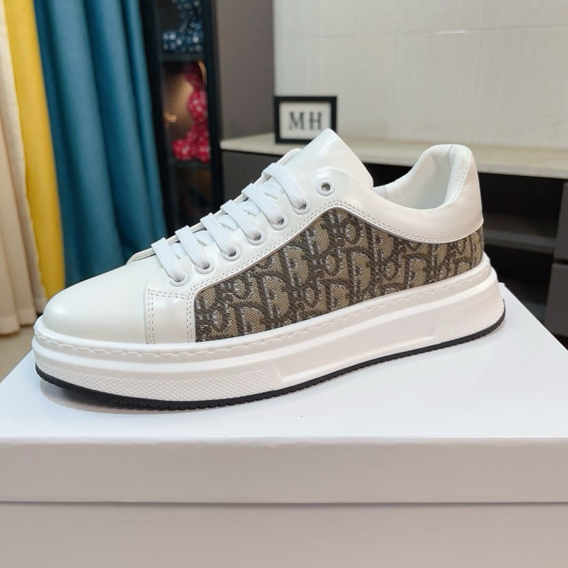 Dior Oblique Sneaker - Brown/White