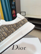 Dior Oblique Sneaker - Brown/White