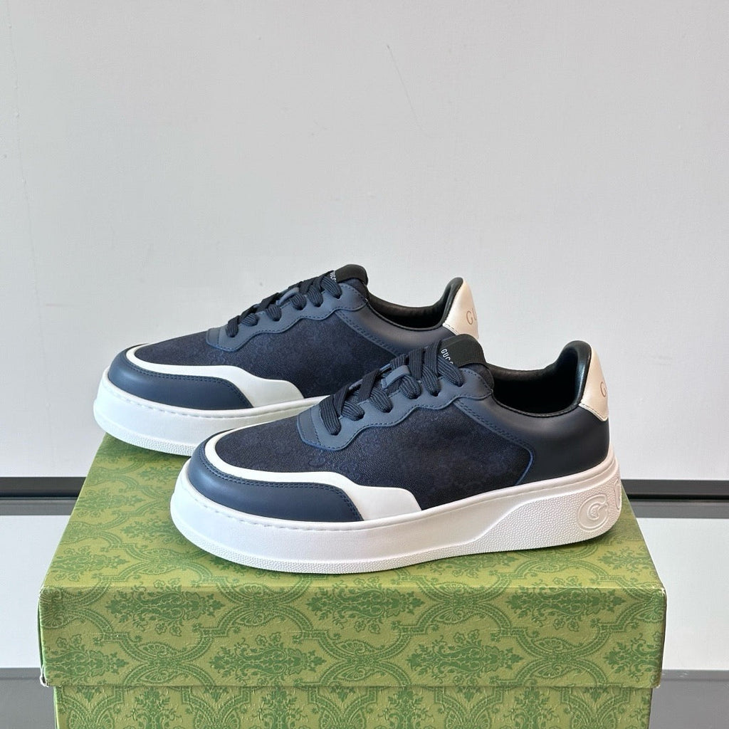 Gucci Sneakers - Navy