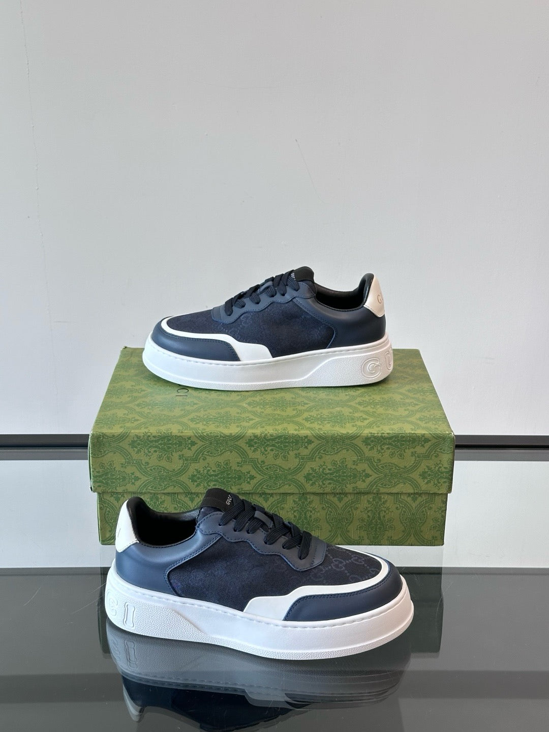 Gucci Sneakers - Navy