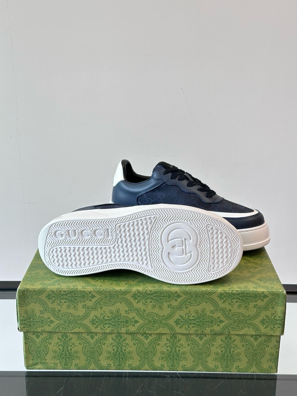 Gucci Sneakers - Navy