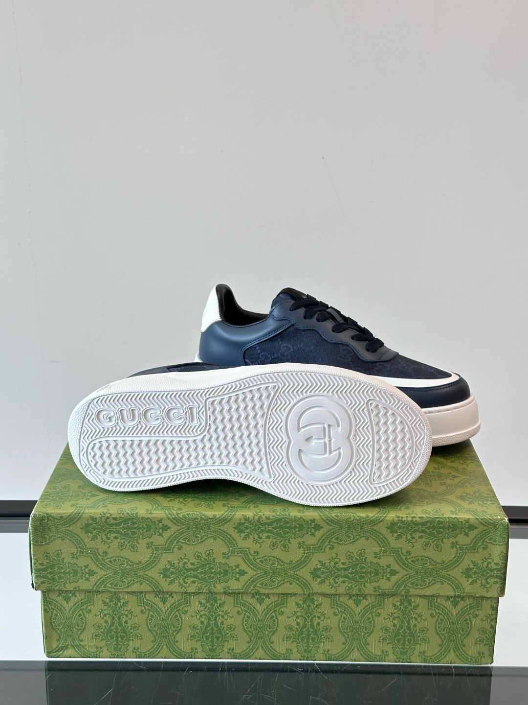 Gucci Sneakers - Navy