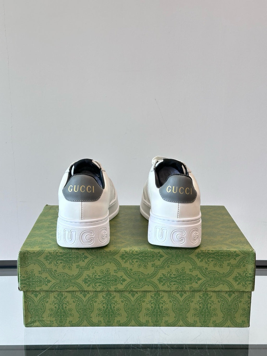 Gucci Sneakers - White