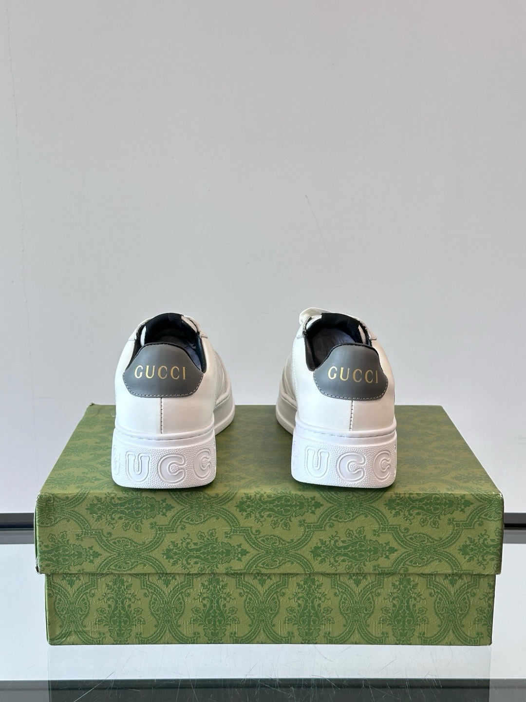 Gucci Sneakers - White