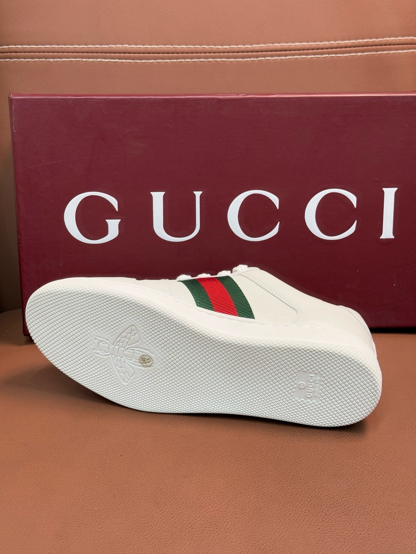 Gucci Screener Low-Top Sneakers