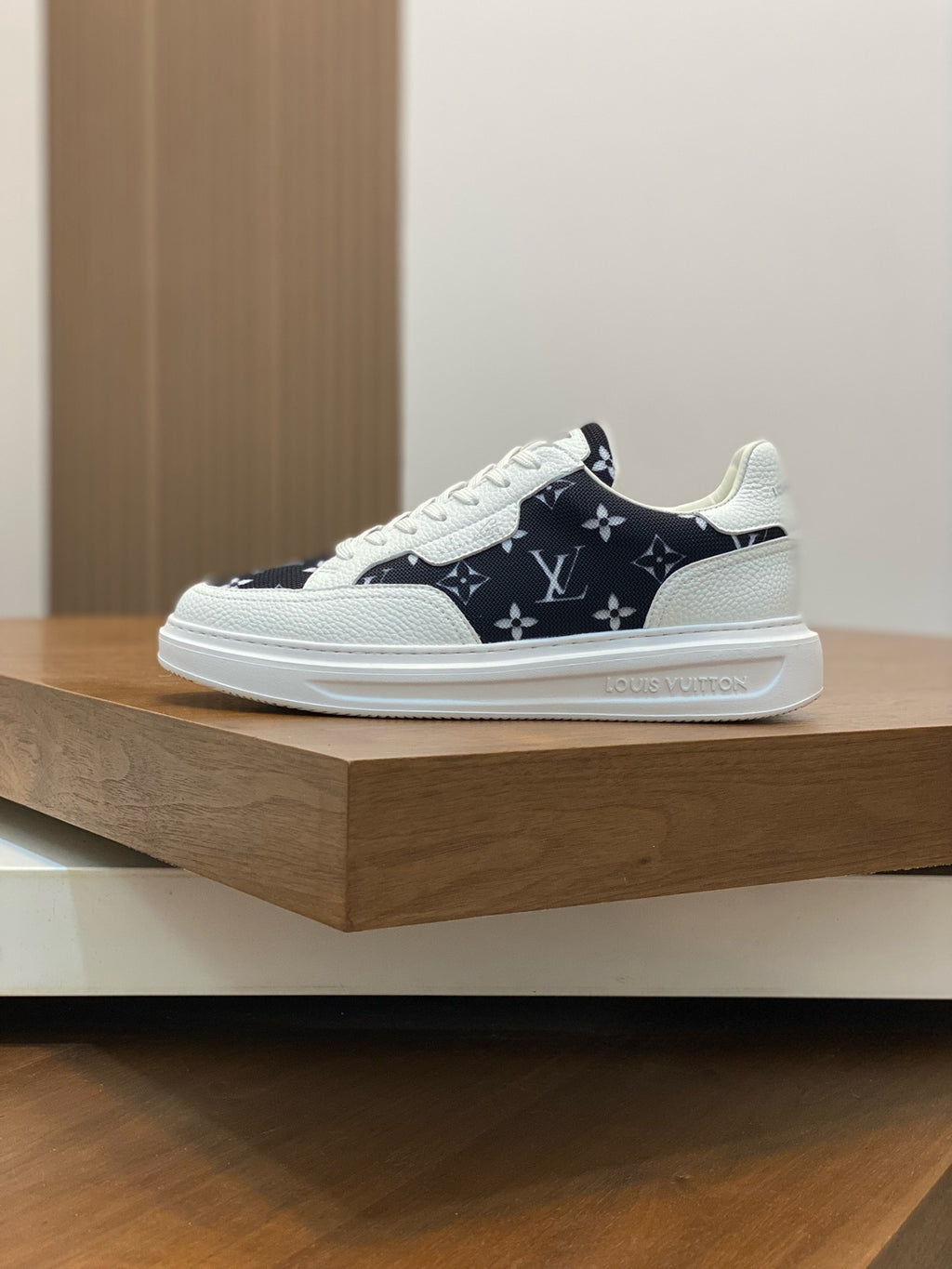 LV Sneakers