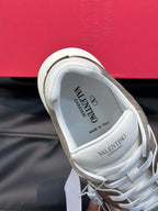 Valentino Sneakers - Beige