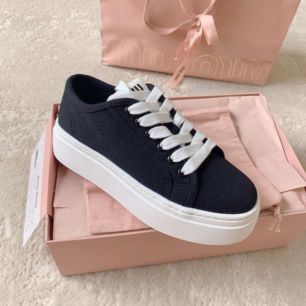 MIU MIU Low Top Skateboard Shoes Black