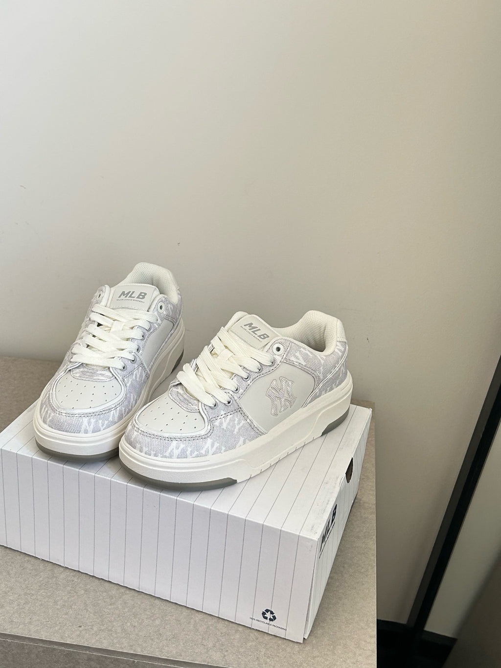 MLB Chunky Liner Denim Monogram Sl -Gray