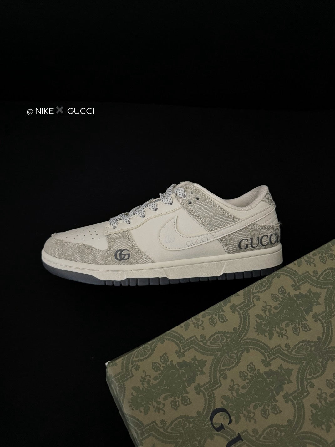 Nike Sb Dunk Low X Gucci