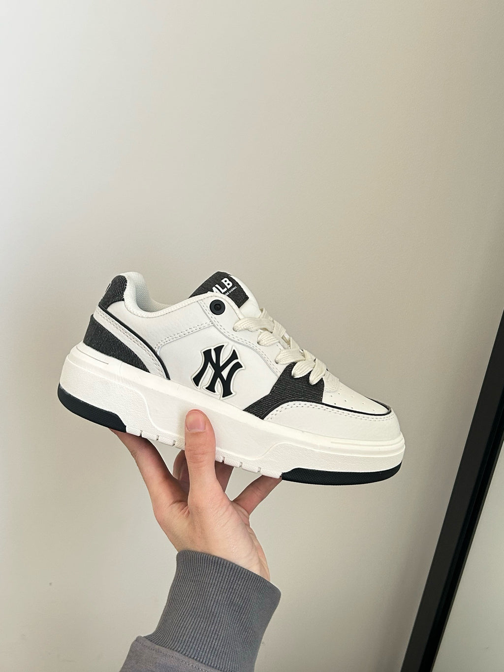 MLB Chunky Liner Denim Pocket - Black