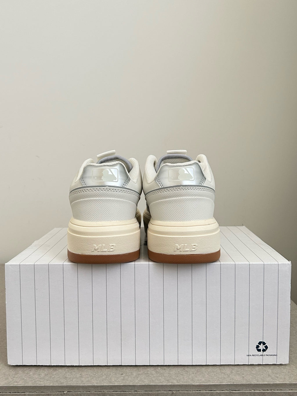 MLB Chunky Liner Basic Sl - Ivory