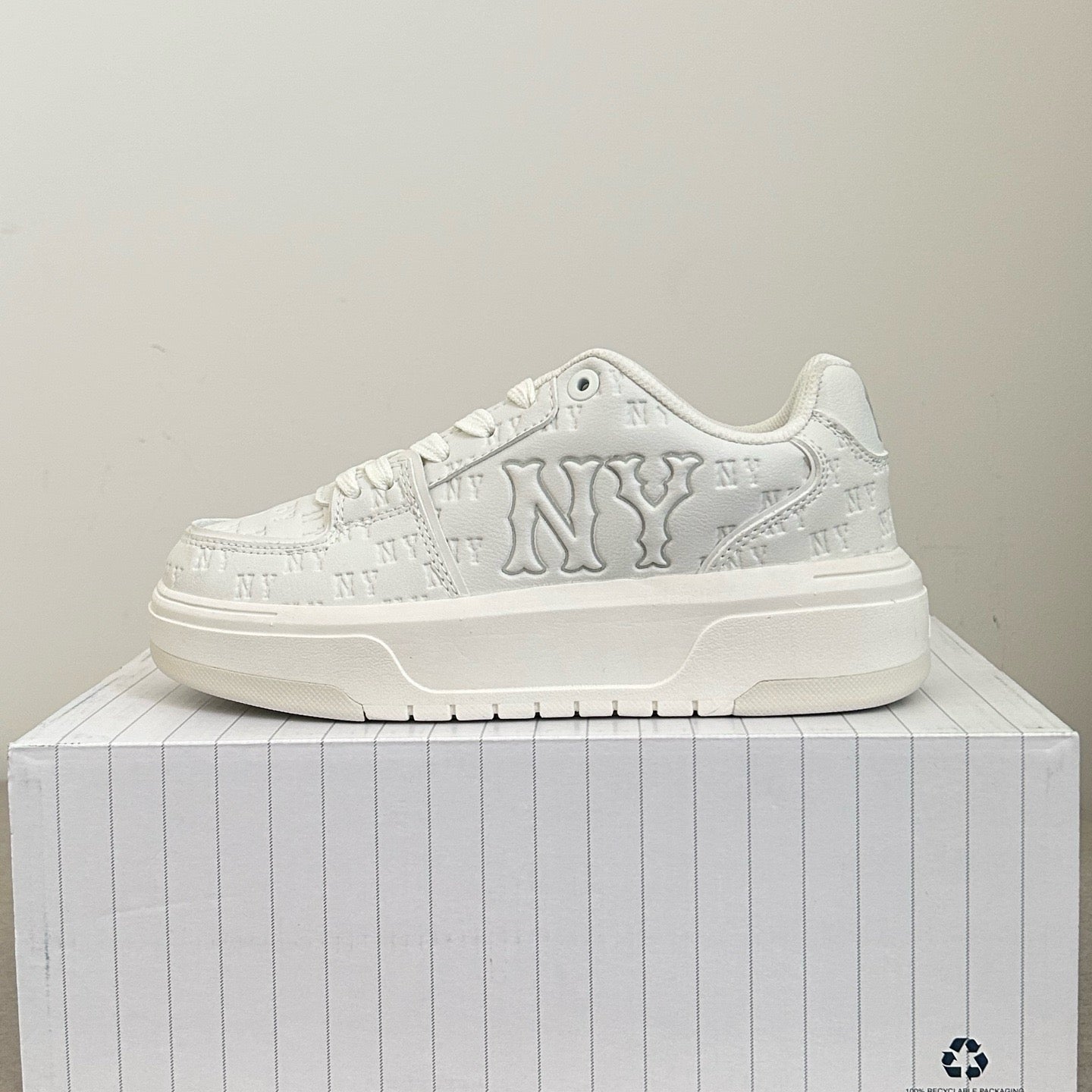 MLB Chunky Liner Embo Monogram Coopers Town