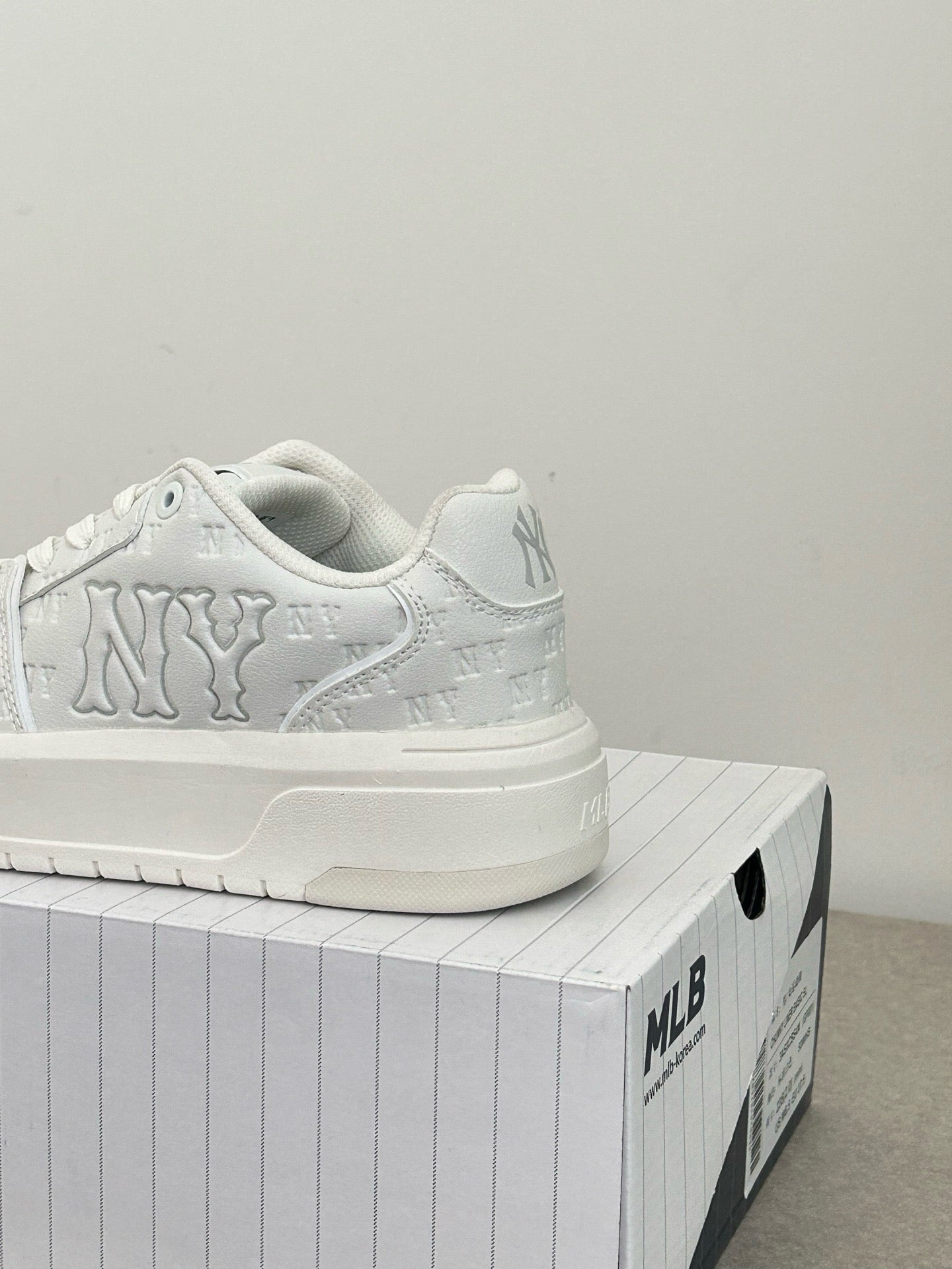 MLB Chunky Liner Embo Monogram Coopers Town