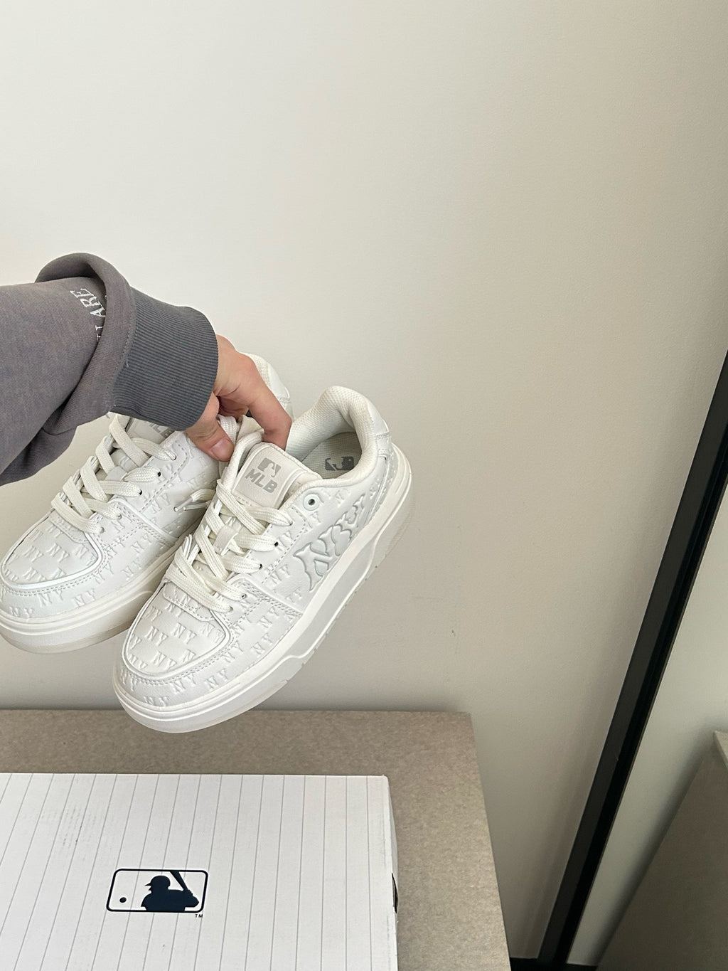 MLB Chunky Liner Embo Monogram Coopers Town