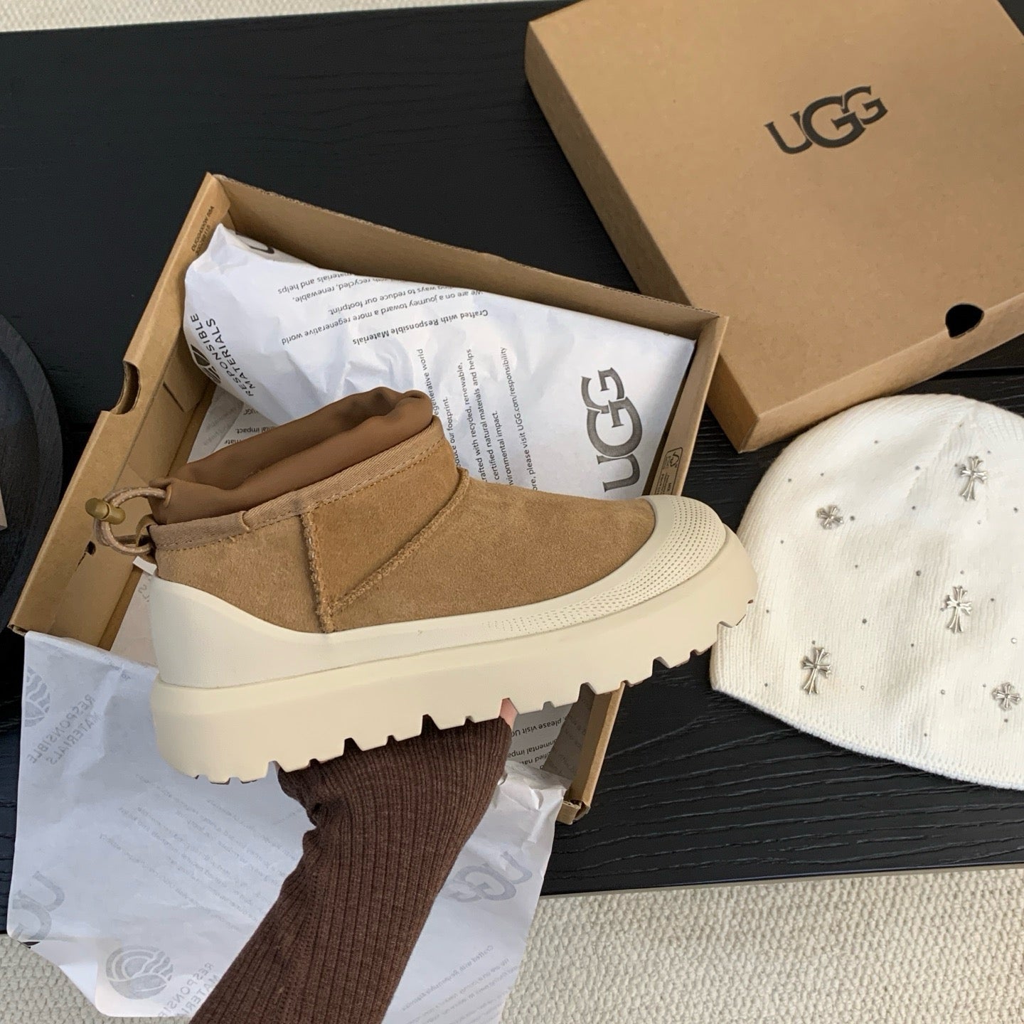White-ugg