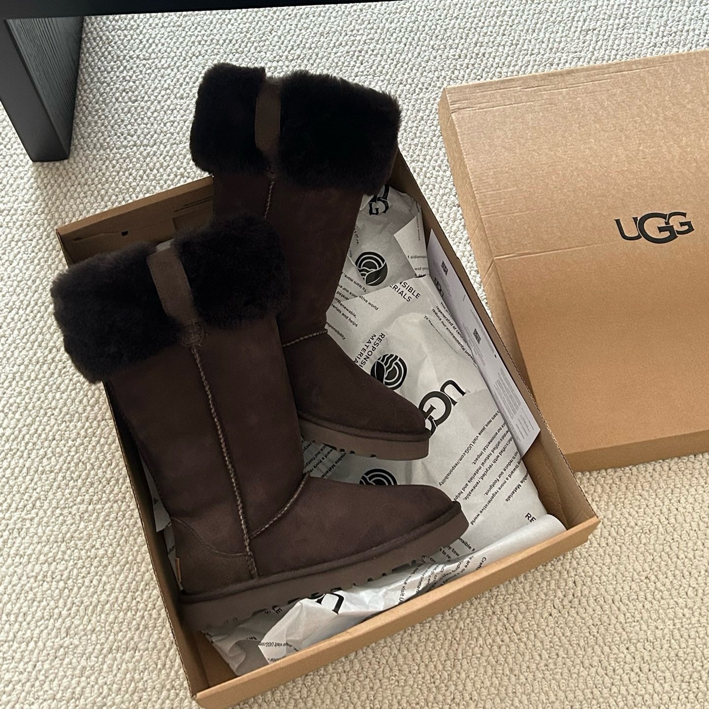 UGG Suhenny Tall Boots - Cedar Brown