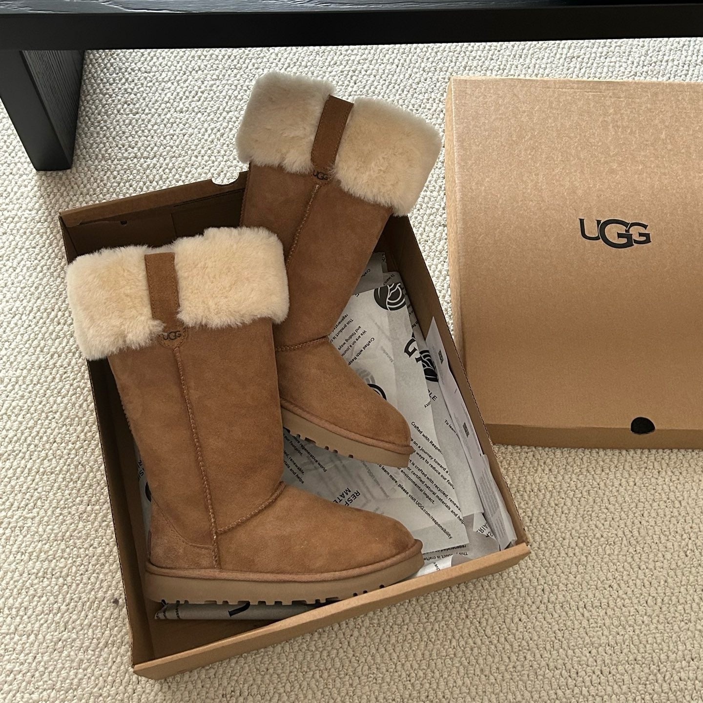 UGG Suhenny Tall Boots - Chestnut