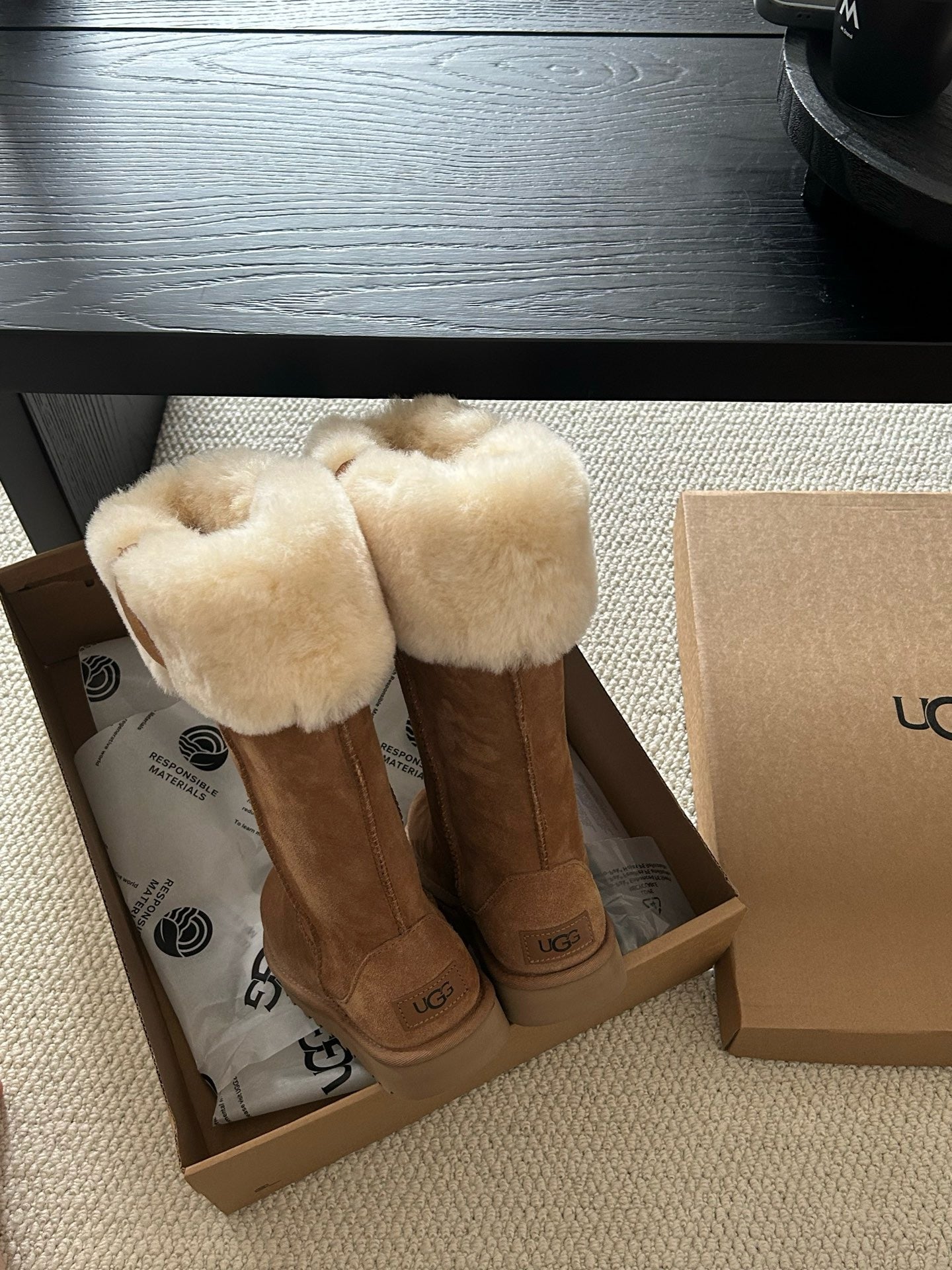 UGG Suhenny Tall Boots - Chestnut