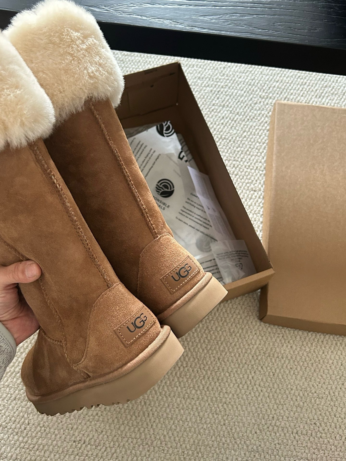 UGG Suhenny Tall Boots - Chestnut