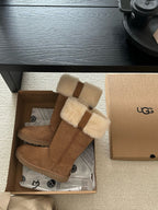 UGG Suhenny Tall Boots - Chestnut