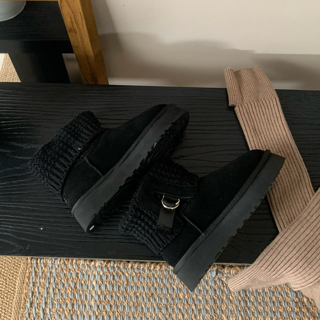 UGG Classic Solene Mini Boots - Black