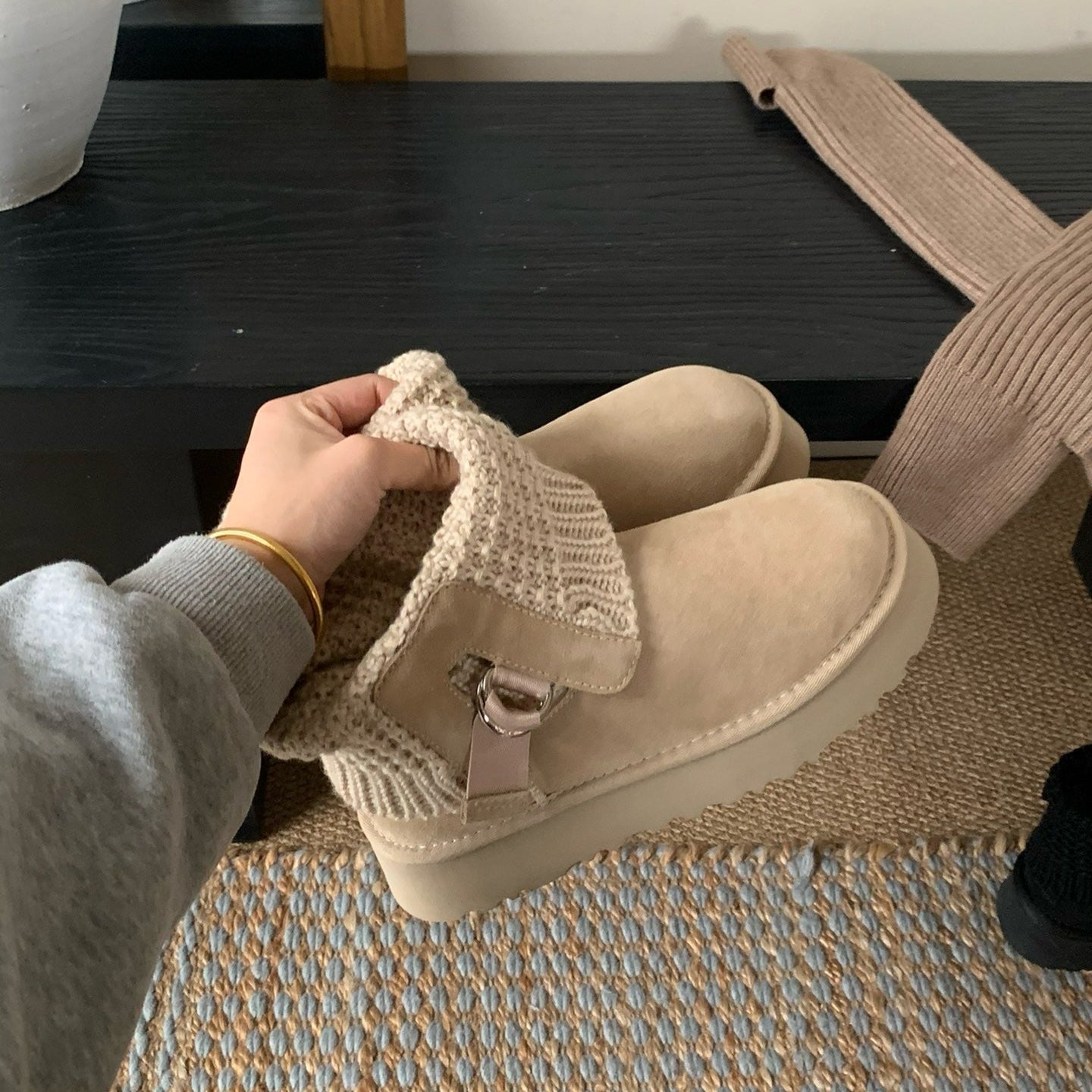 UGG Classic Solene Mini Boots - Sand