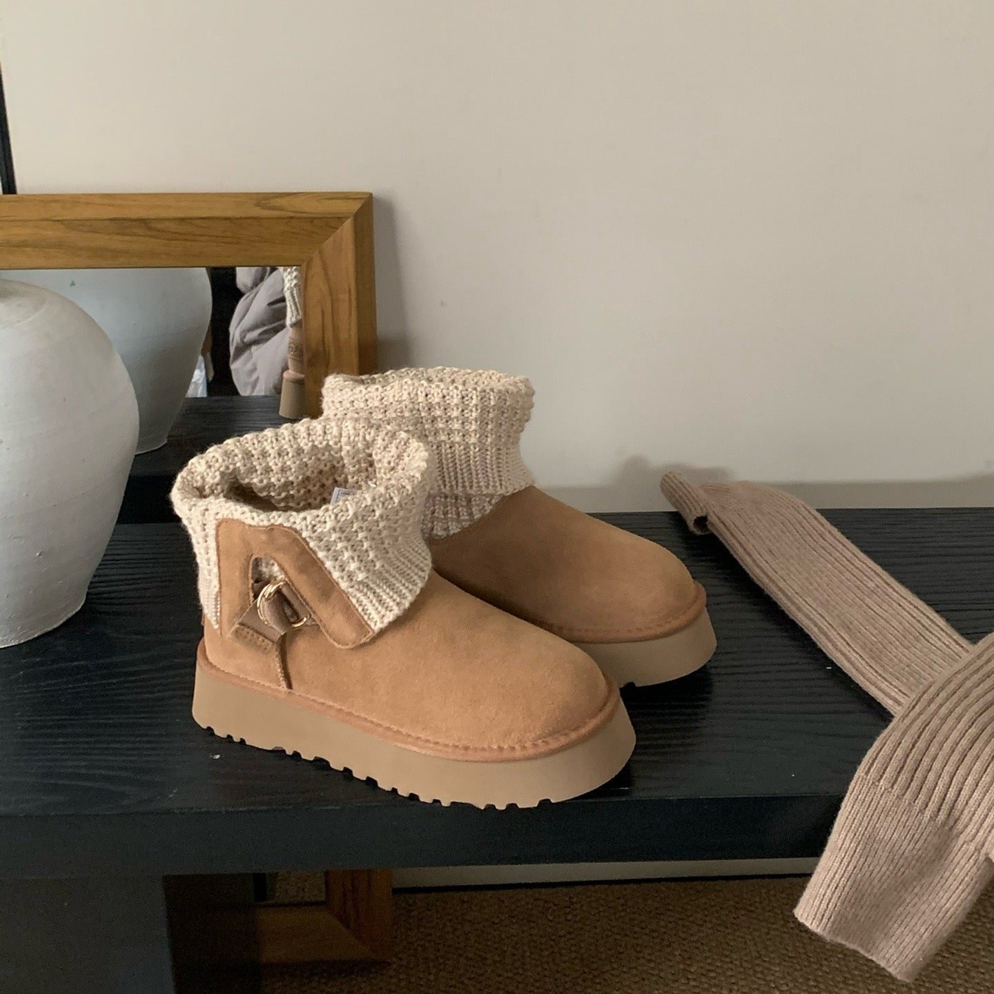 UGG Classic Solene Mini Boots - Chestnut