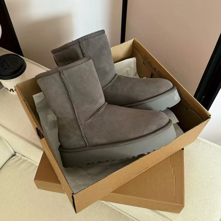 UGG Classic Short Platform Boots - Charcoal