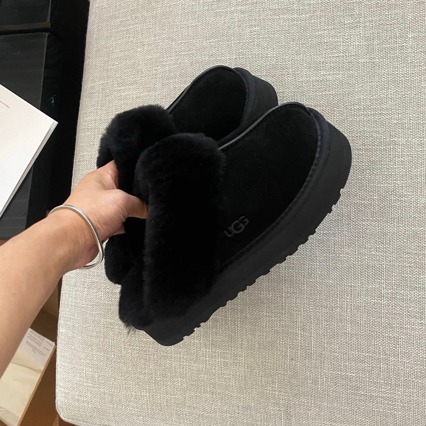 UGG Disquette Slippers - Black