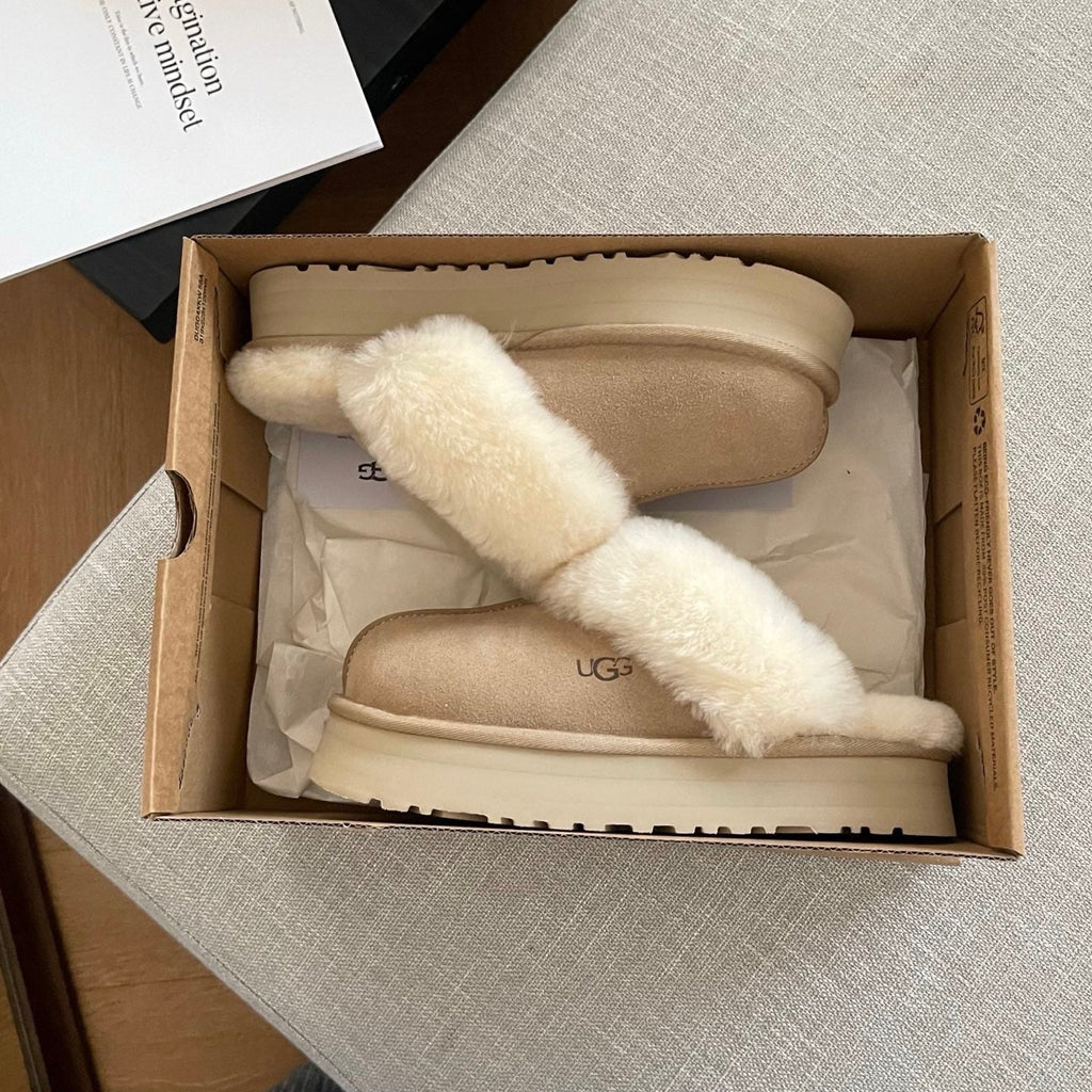 UGG Disquette Slippers - Sand