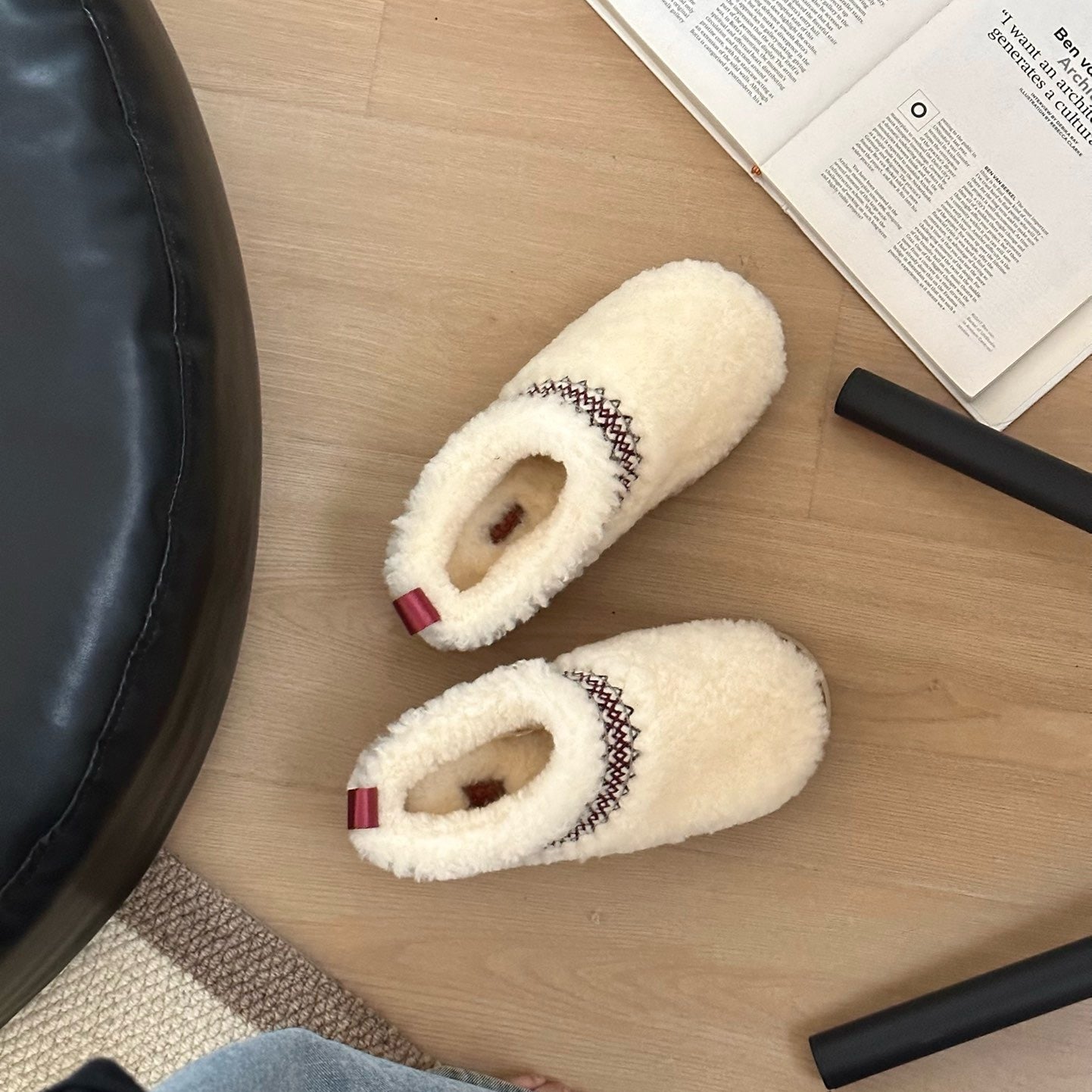 UGG Tazz Heritage Braid Natural Slippers - Beige