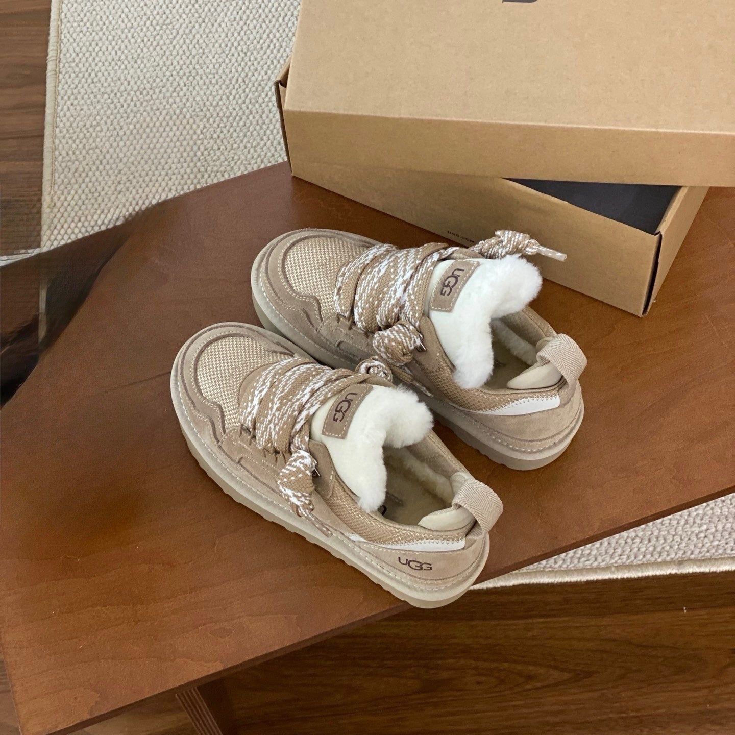 UGG Lowmel Sneakers - Sand