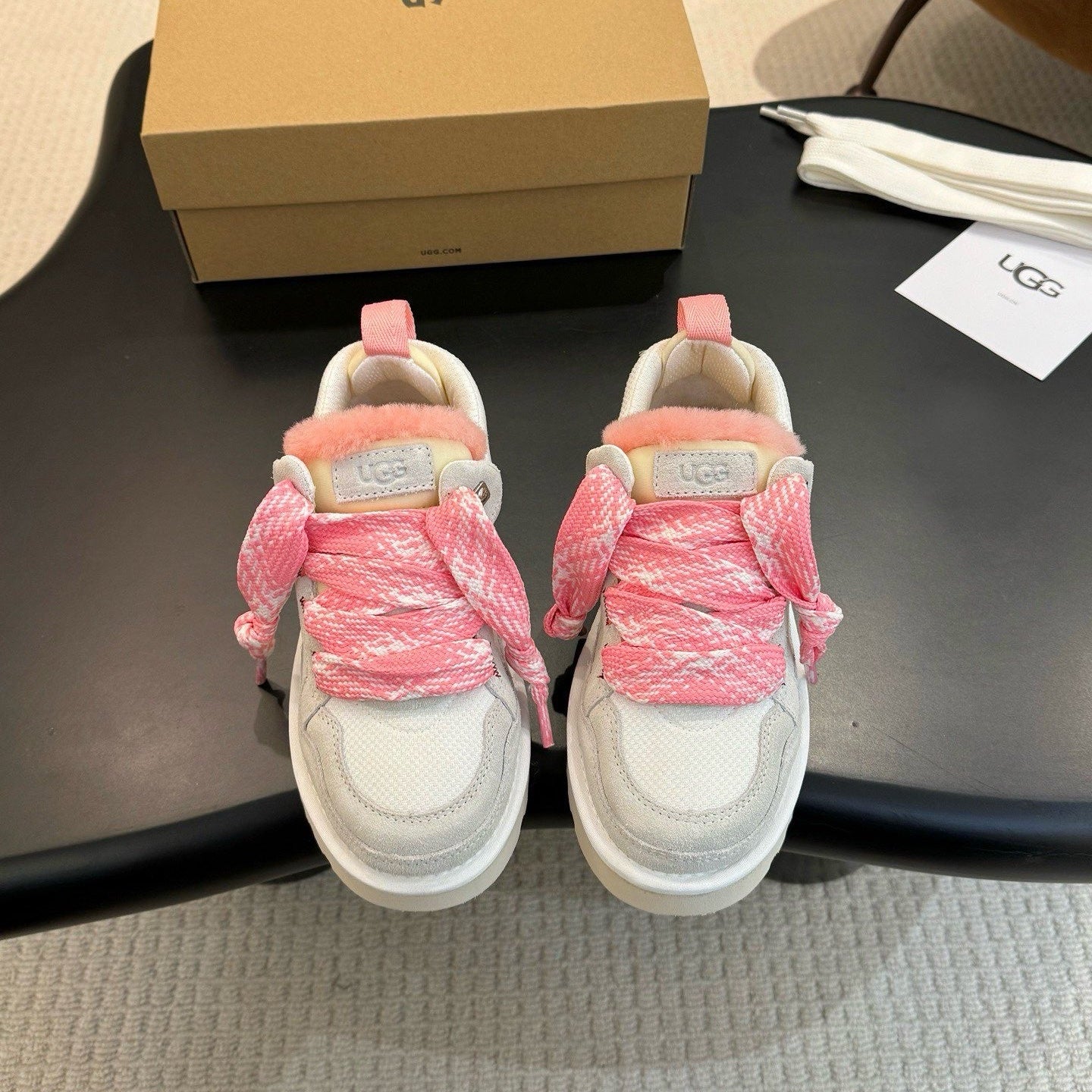 UGG Lowmel Love '25 Sneakers - Jasmine/Tropical Pink