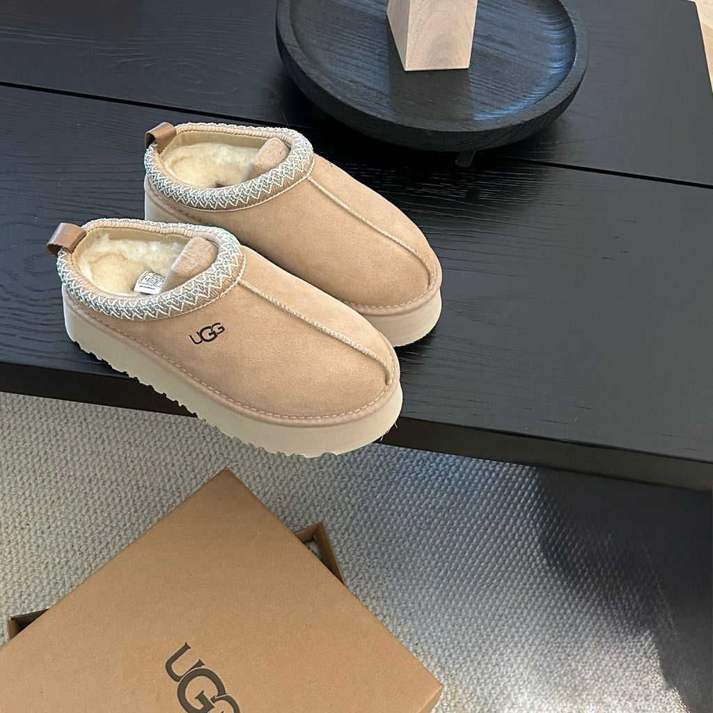 UGG Tazz II - Sand