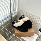 UGG Funkette Slippers - Black