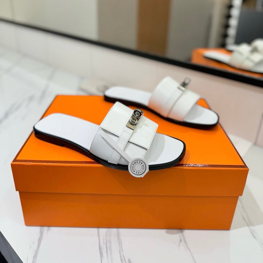 Hermès Giulia sandal