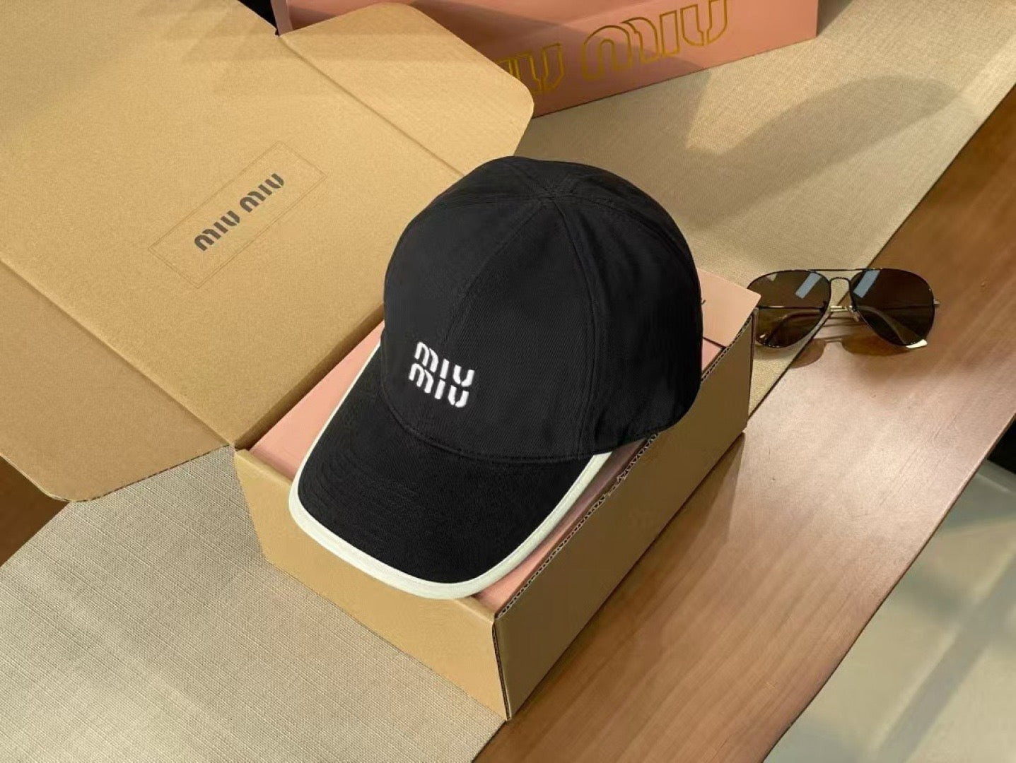MIU MIU Cap