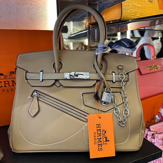 HERMÈS BAG