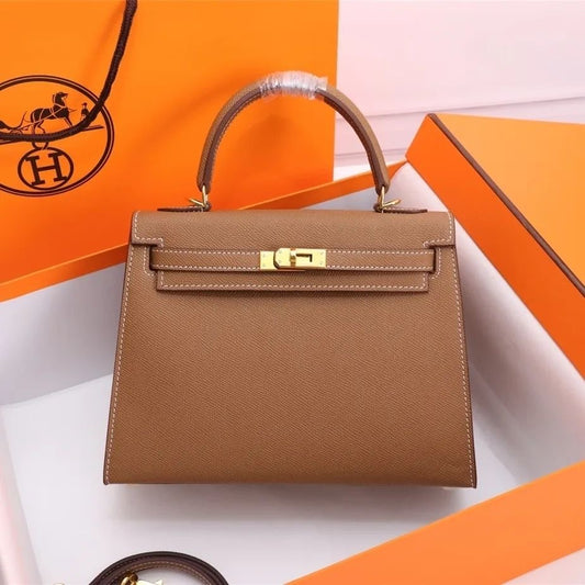 HERMÈS BAG